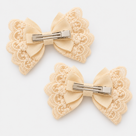 Arabella Lace Bow Hair Clip Set